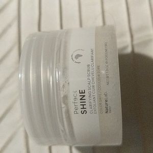 NWT Scalp Scrub